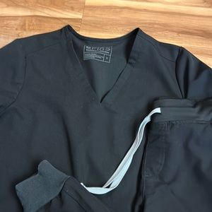 Figs scrubs